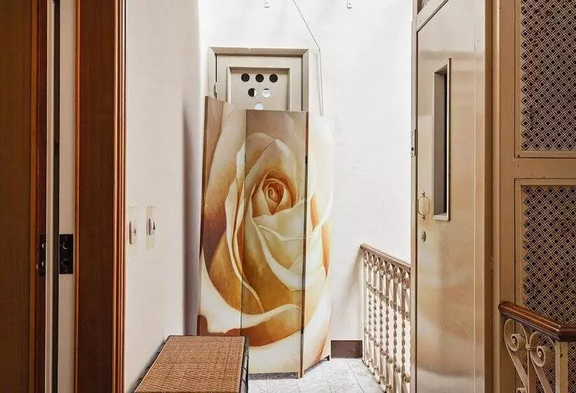 Luxury Central Design Apartment
