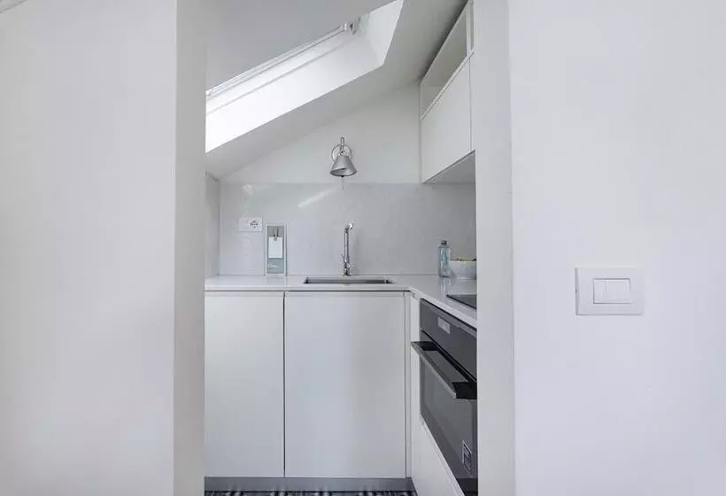 Luxury Central Design Apartment