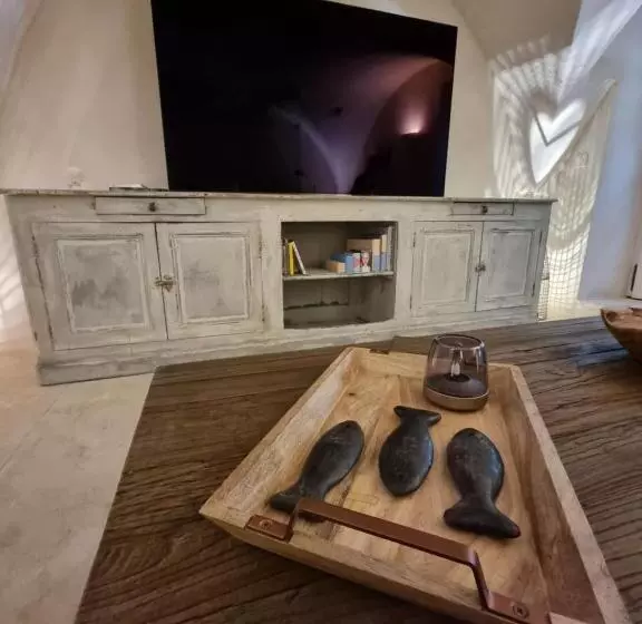 Maison Au Centre Du Village De Gordes Avec Vue Incroyable