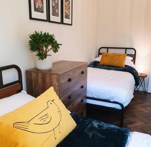 Finest Retreats   Blackbarn Wood