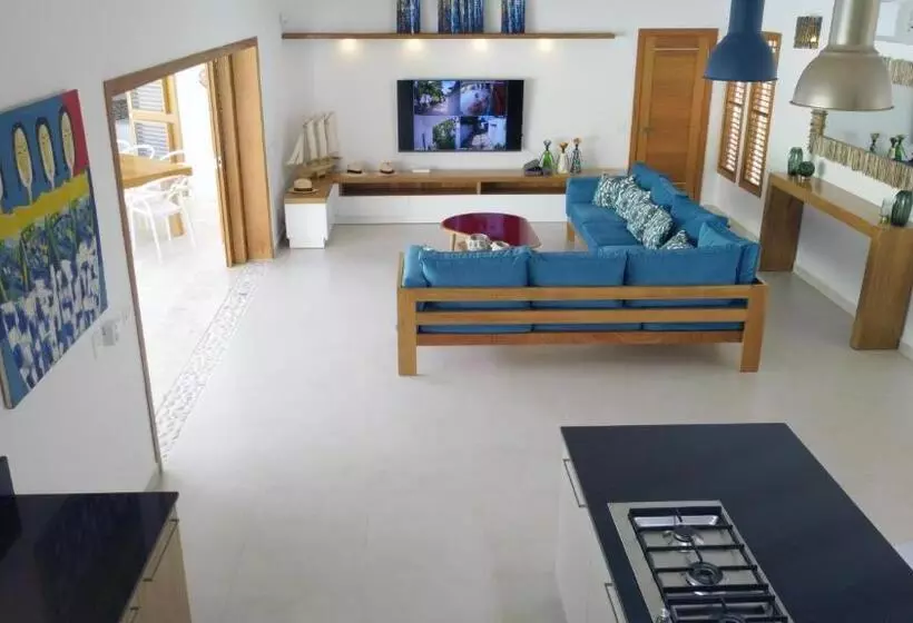 Flor De Coco, Villa Neuve, 5 Chambres, 5 Salles De Bains Et Grande Piscine à 250 Mètres De La Plage