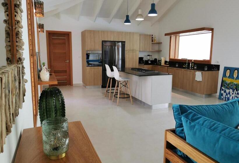 Flor De Coco, Villa Neuve, 5 Chambres, 5 Salles De Bains Et Grande Piscine à 250 Mètres De La Plage