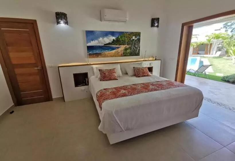 Flor De Coco, Villa Neuve, 5 Chambres, 5 Salles De Bains Et Grande Piscine à 250 Mètres De La Plage