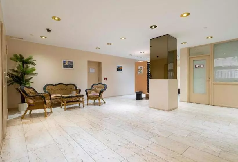 Gelsendesign Iii   Netflix I Balkon I Zentral