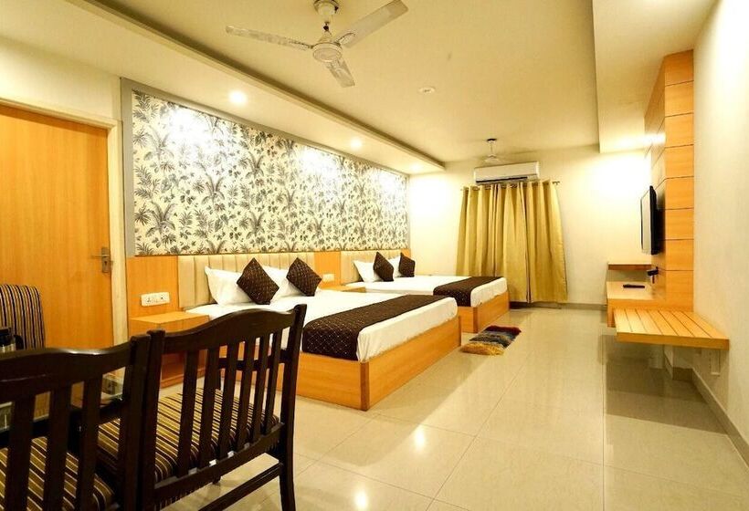 فندق Ashirwad International