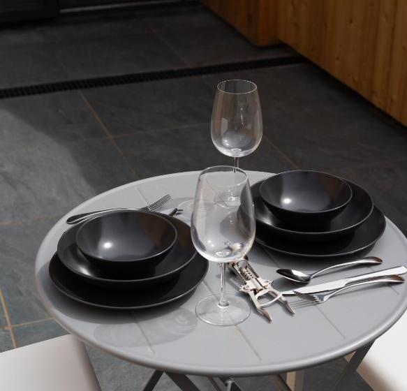 Romano Estate, The Courtyard