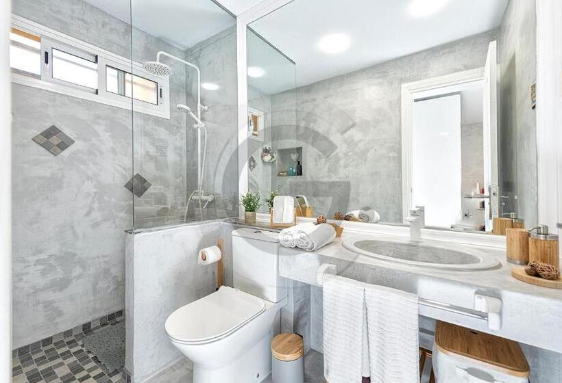 Tisalaya Bright Apartment