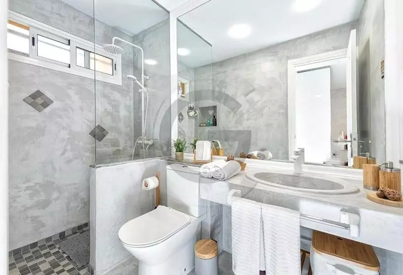 Tisalaya Bright Apartment