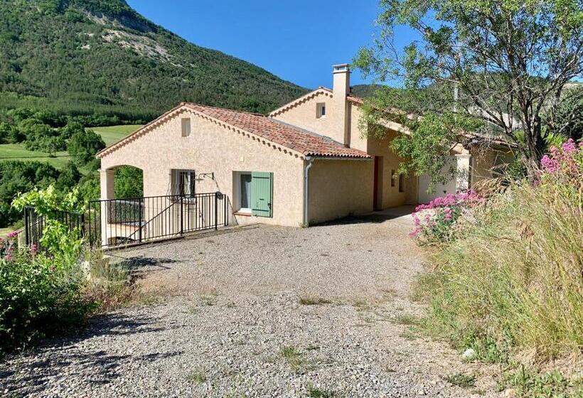 Villa De Vacances 6 Personnes