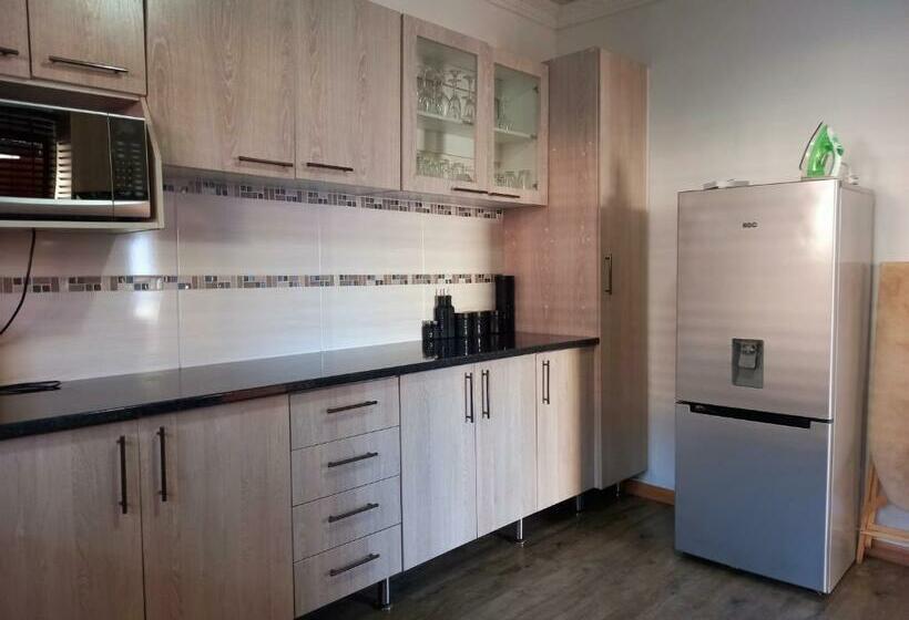 مبيت وإفطار G Guest House