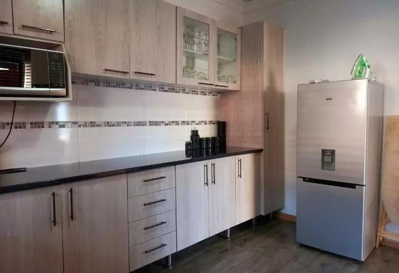 Aamiaismajoitus (B&B) G Guest House