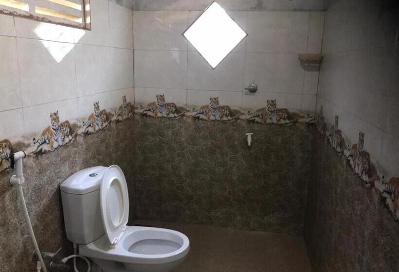 Otel Discovery Resort