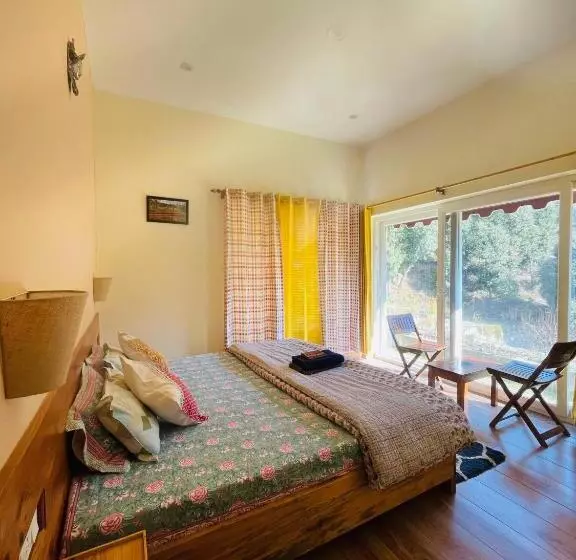ホテル Francolin Lodge Farmstay @ Darima