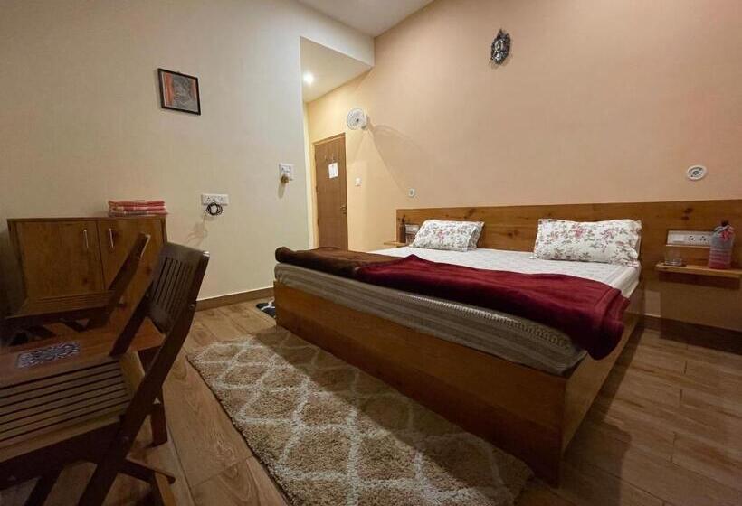 Hotell Francolin Lodge Farmstay @ Darima