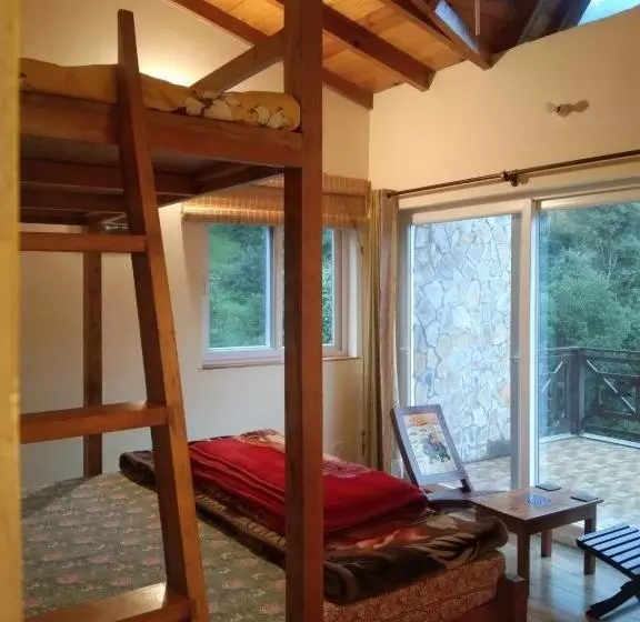ホテル Francolin Lodge Farmstay @ Darima