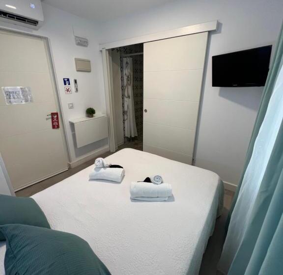 پانسیون L Boutique Tarifas