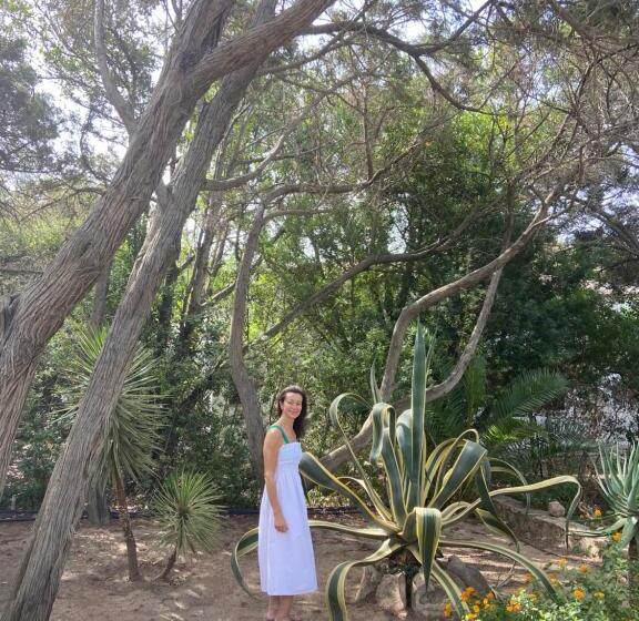 پانسیون Villa Zinnibiri