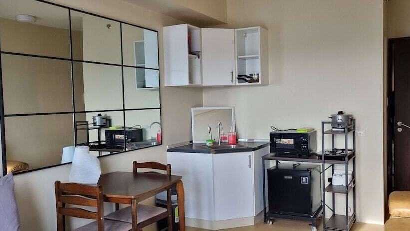 Steff S Condo 815 At Centrio Tower Deluxe Unit