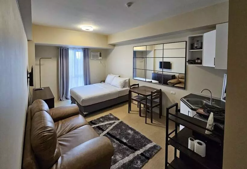 Steff S Condo 815 At Centrio Tower Deluxe Unit