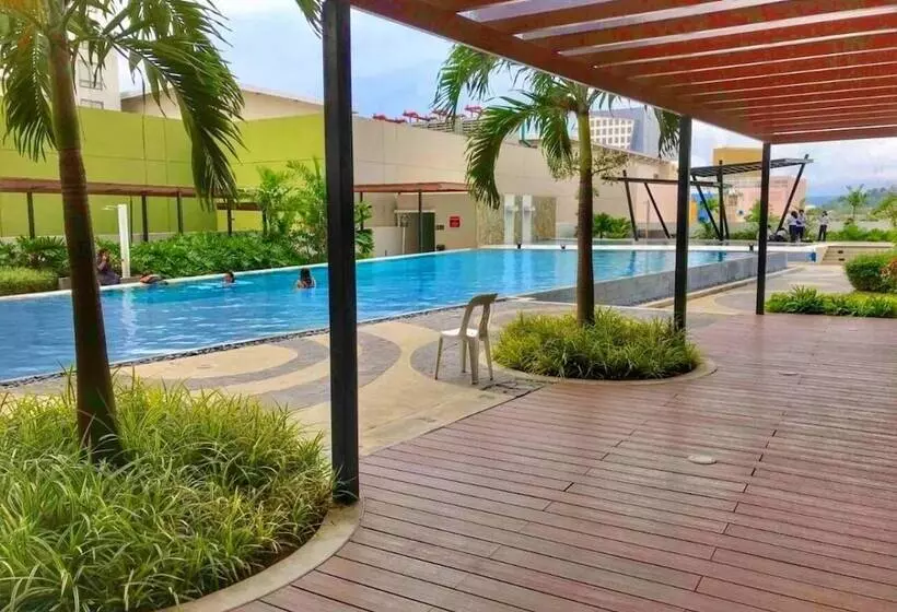 Steff S Condo 815 At Centrio Tower Deluxe Unit