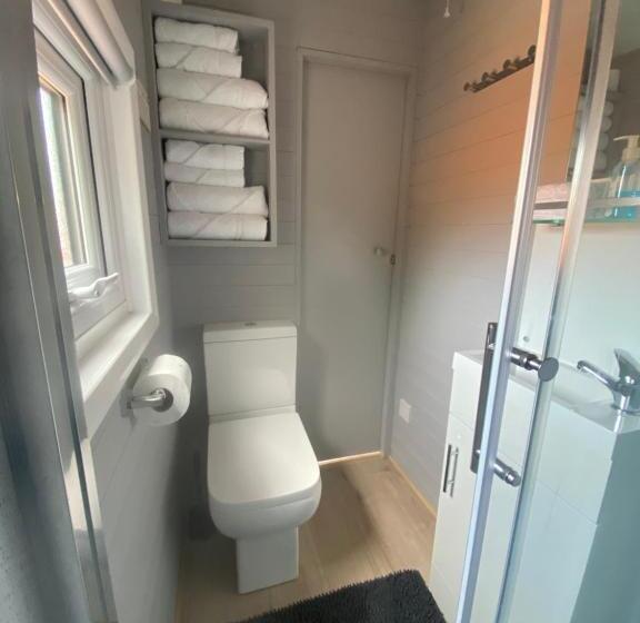 The Beehive Stunning Views Hot Tub Romantic