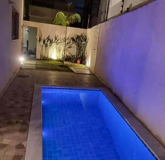 Bela Araçaípe Moderna E Confortável Com Piscina Exclusiva