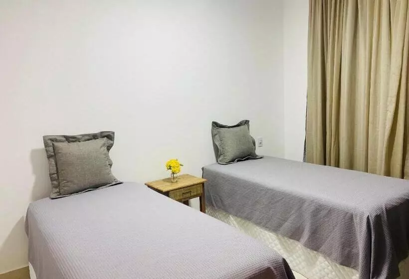 Bela Araçaípe Moderna E Confortável Com Piscina Exclusiva