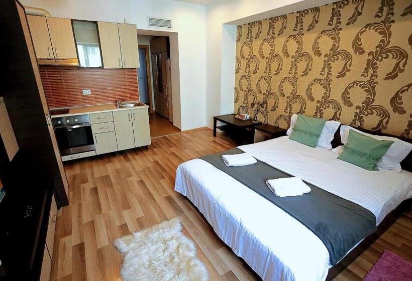 Cataleya Suites Apart