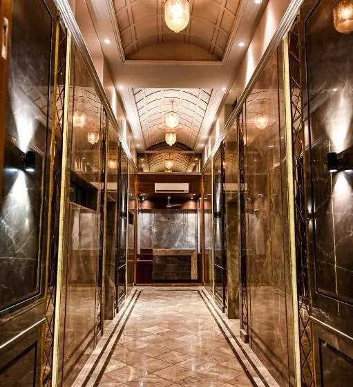 Hotelli Suvidha Suites