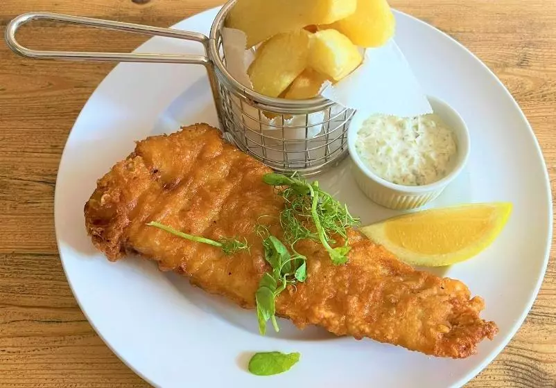 The Tontine Hotel & Bar