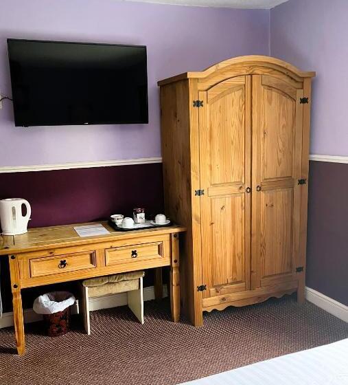 The Tontine Hotel & Bar