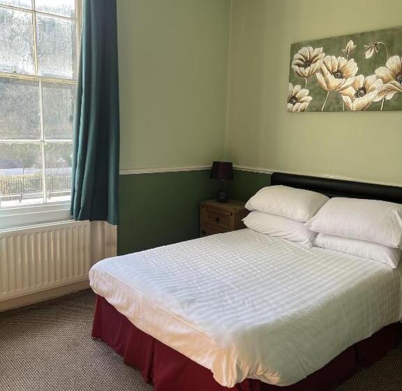 The Tontine Hotel & Bar