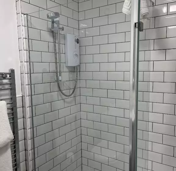 The Tontine Hotel & Bar