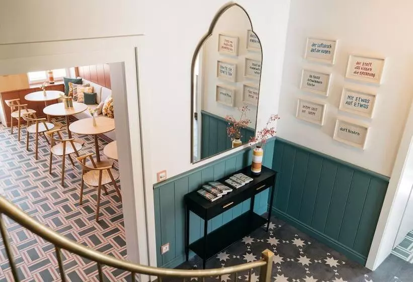 هتل Villa Alma   A Lakeside Boutique