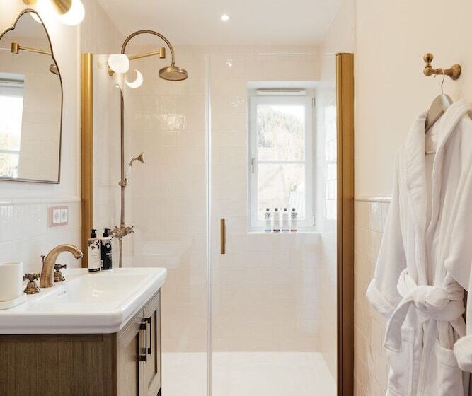 酒店 Villa Alma A Lakeside Boutique