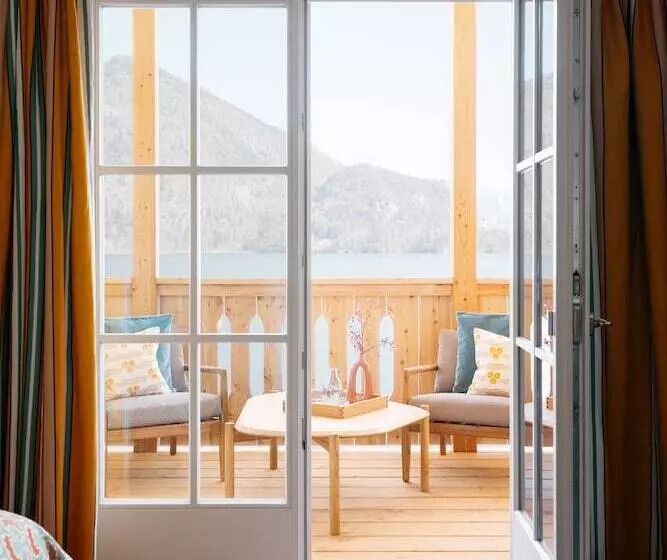 هتل Villa Alma   A Lakeside Boutique