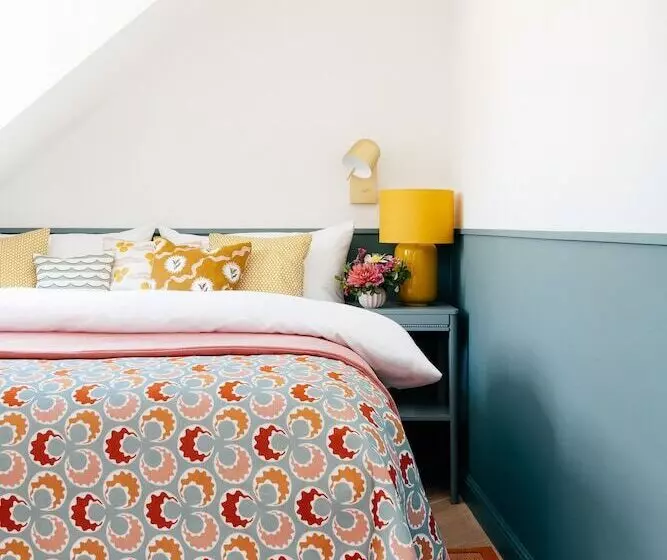 هتل Villa Alma   A Lakeside Boutique