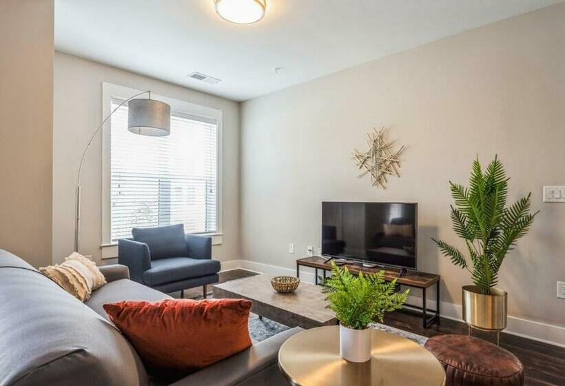 Kasa Dilworth Charlotte