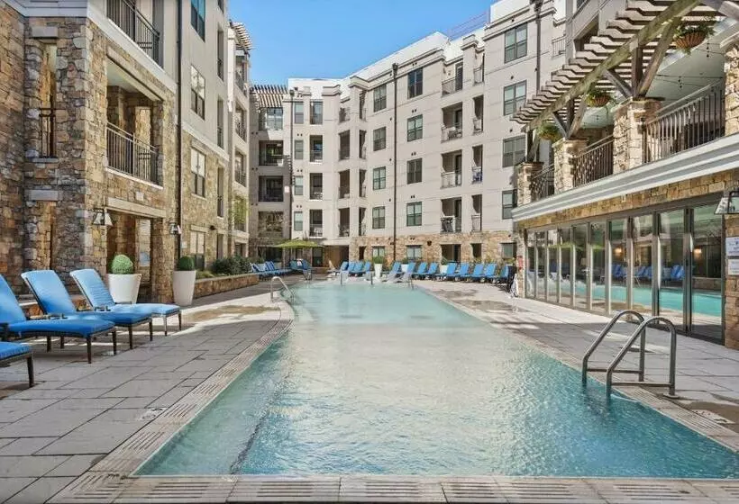 Kasa Dilworth Charlotte