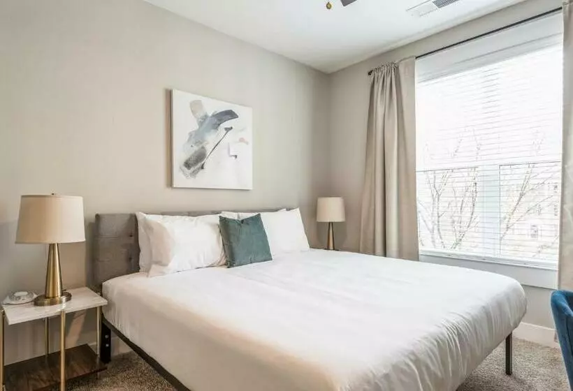 Kasa Dilworth Charlotte