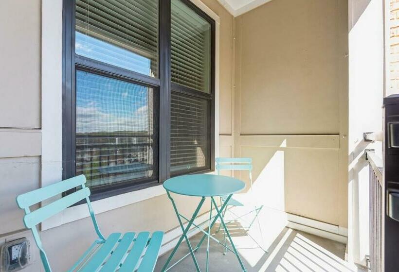 Kasa Dilworth Charlotte