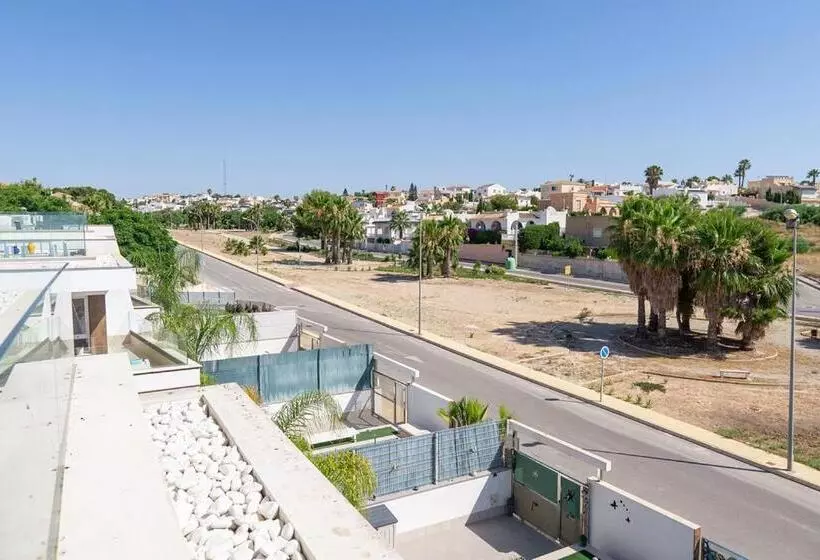 Stunning New Build 3 Bed Villa With Private Pool