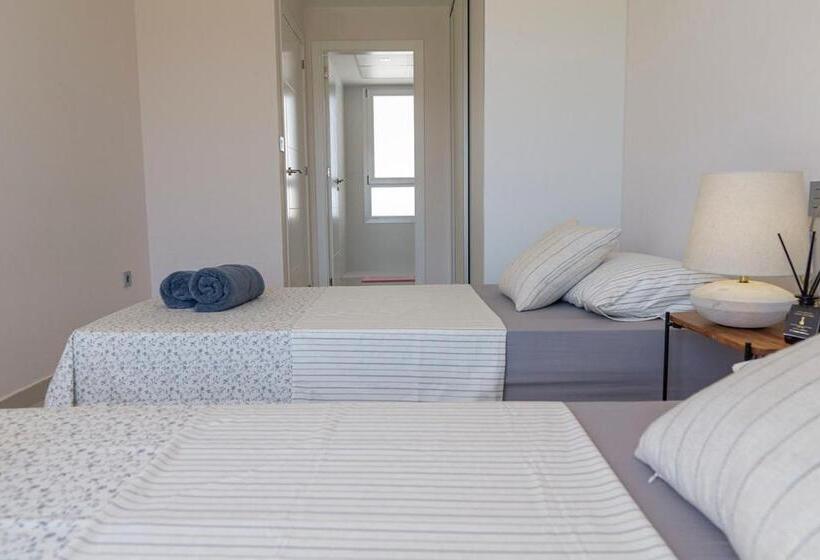 Stunning New Build 3 Bed Villa With Private Pool