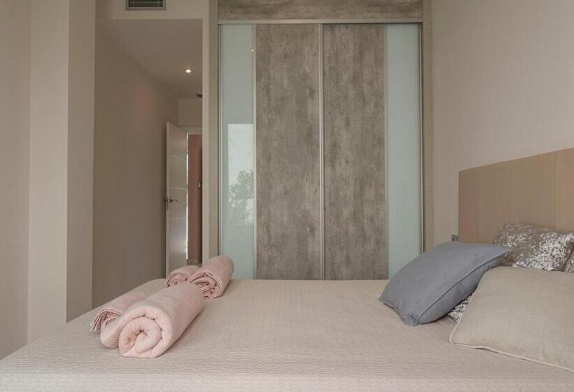 Stunning New Build 3 Bed Villa With Private Pool