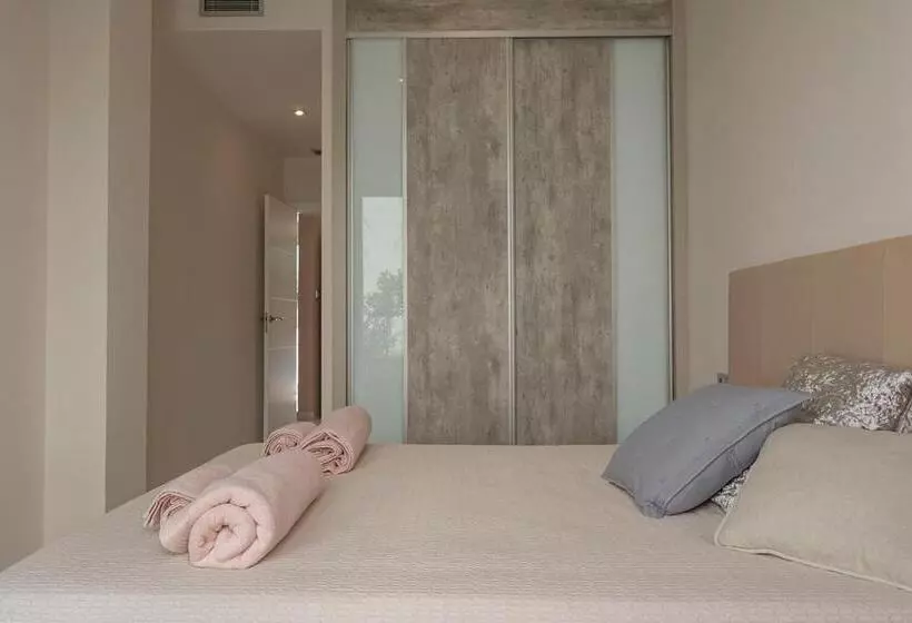 Stunning New Build 3 Bed Villa With Private Pool