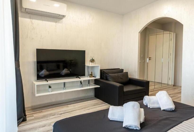 апартамент 404