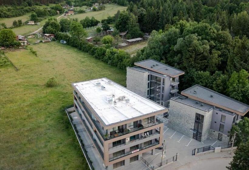 апартамент 404