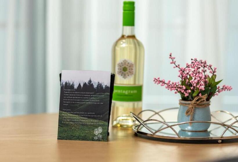 апартамент 404