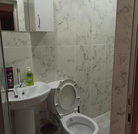 هاستل Moonlight