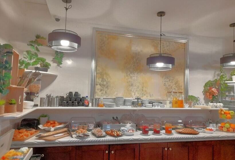 فندق Royal Paris Ivry